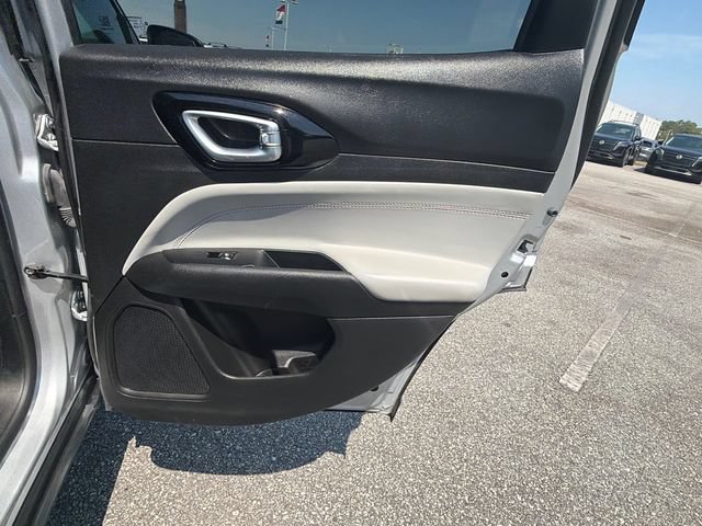 Used 2025 Jeep Compass Limited AWD/4WD image 16