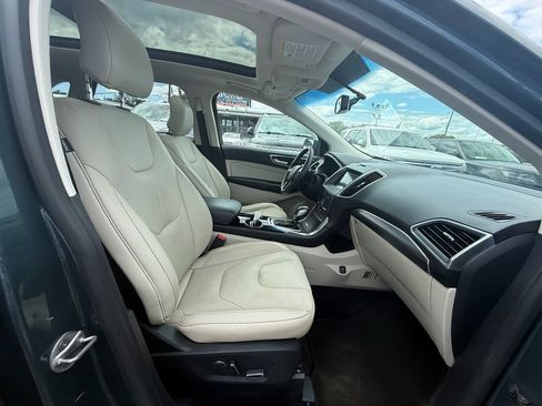 Used 2016 Ford Edge Titanium w/ Equipment Group 301A AWD/4WD image 23