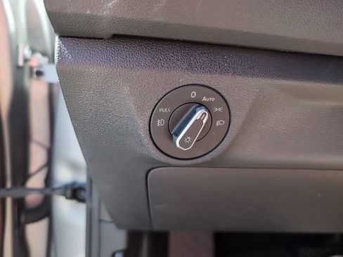 Used 2021 Volkswagen Jetta R-Line w/ R-Line Cold Weather Package image 23