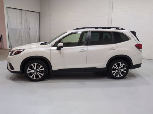 Certified 2024 Subaru Forester Limited AWD/4WD image 6