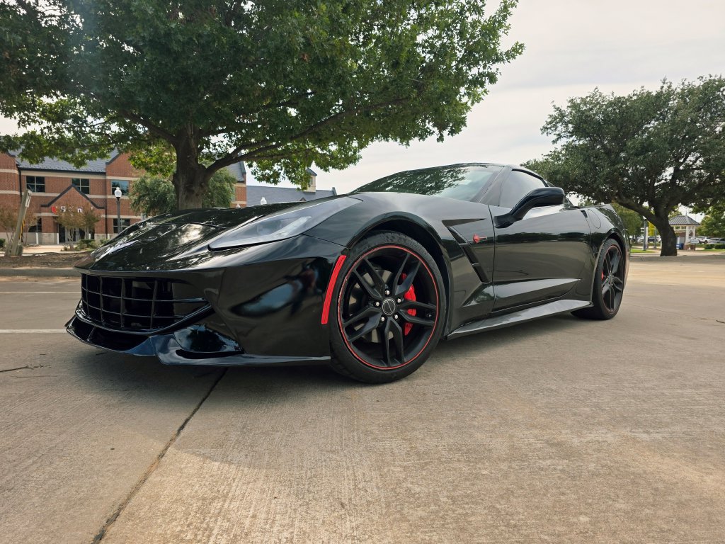 Used 2015 Chevrolet Corvette Stingray Coupe w/ 3LT Preferred Equipment Group RWD image 4