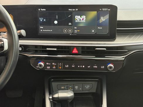 Used 2025 Kia K5 GT FWD image 32