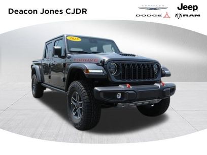 New 2025 Jeep Gladiator Mojave w/ Convenience Group