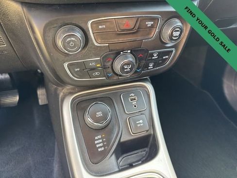 Used 2019 Jeep Compass Latitude w/ Popular Equipment Group image 23