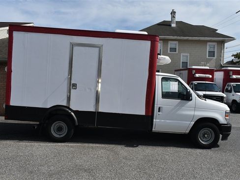 Used 2024 Ford E-350 and Econoline 350 Super Duty w/ Power Windows & Locks Group RWD image 2