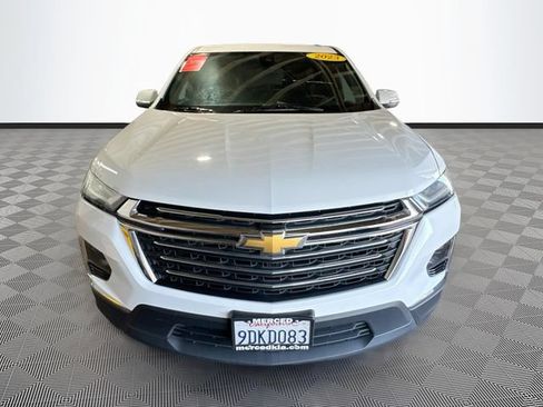 Used 2023 Chevrolet Traverse LT AWD/4WD image 2