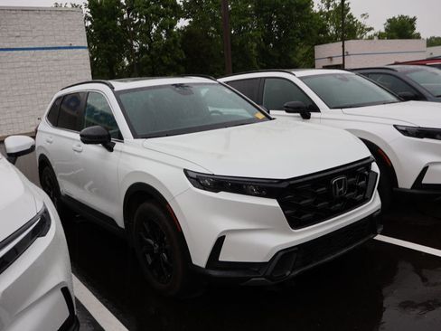 Used 2023 Honda CR-V Sport image 4
