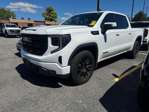 Used 2022 GMC Sierra 1500 Elevation AWD/4WD image 7