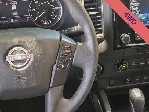 Used 2022 Nissan Frontier SV w/ Technology Package AWD/4WD image 13