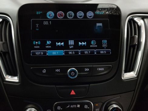 Used 2016 Chevrolet Malibu Hybrid w/ Leather Package image 23