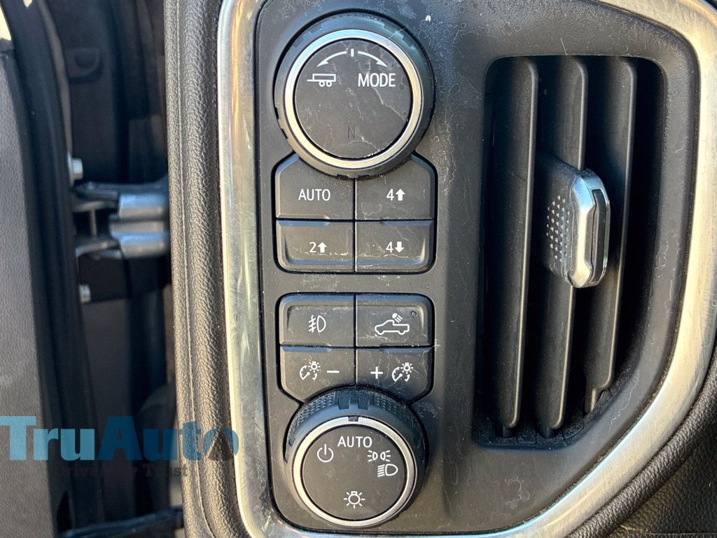 Used 2022 Chevrolet Silverado 1500 RST AWD/4WD image 35