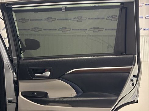 Used 2015 Toyota Highlander Limited image 39