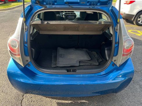 Used 2012 Toyota Prius C Three FWD image 14