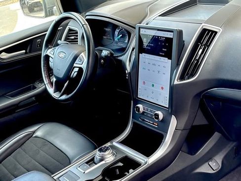 Used 2024 Ford Edge ST-Line AWD/4WD image 29
