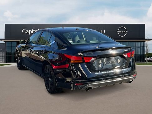 Used 2022 Nissan Altima 2.5 SR w/ Midnight Edition Package image 7