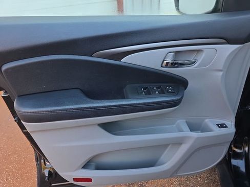 Used 2017 Honda Pilot EX-L image 15