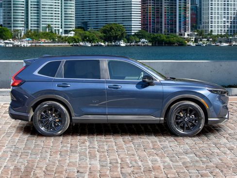 Certified 2023 Honda CR-V Sport image 4