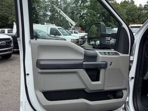 Used 2022 Ford F450 XL w/ STX Appearance Package AWD/4WD image 34