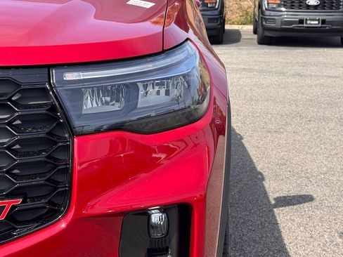 New 2026 Ford Explorer ST w/ Sun And Sound Package image 8