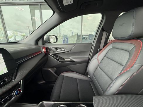 Used 2025 Chevrolet Equinox RS w/ Safety and Technology Package FWD image 26