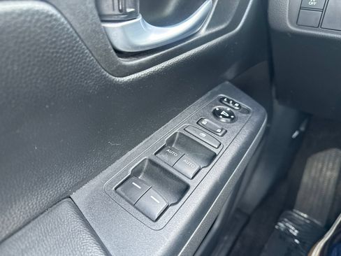 Used 2023 Honda CR-V Sport image 24