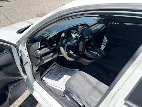 Used 2018 Honda Civic EX image 16