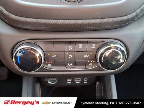 Certified 2023 Chevrolet TrailBlazer LT FWD image 17