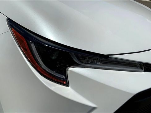 Used 2024 Toyota Corolla LE image 28