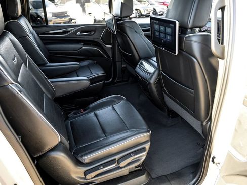 Used 2021 Cadillac Escalade ESV Sport image 36