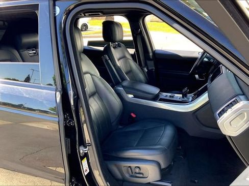 Used 2018 Land Rover Range Rover Sport HSE AWD/4WD image 7