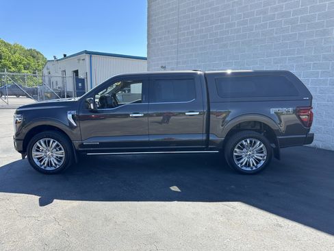 Used 2024 Ford F150 Platinum w/ Equipment Group 703A Plus AWD/4WD image 4