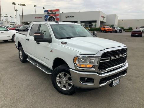 Used 2024 RAM 2500 Big Horn AWD/4WD image 1