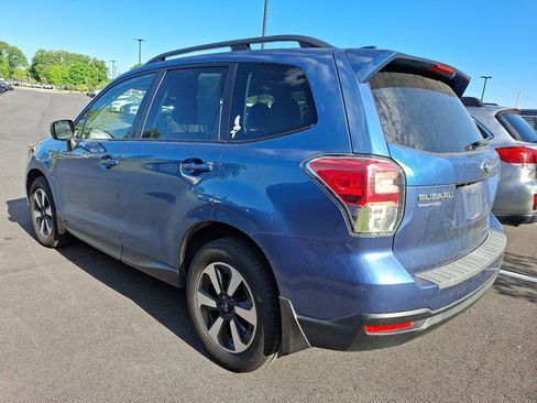 Used 2018 Subaru Forester 2.5i Premium AWD/4WD image 4