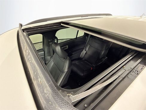 Used 2023 Ford Explorer ST w/ Equipment Group 401A image 23