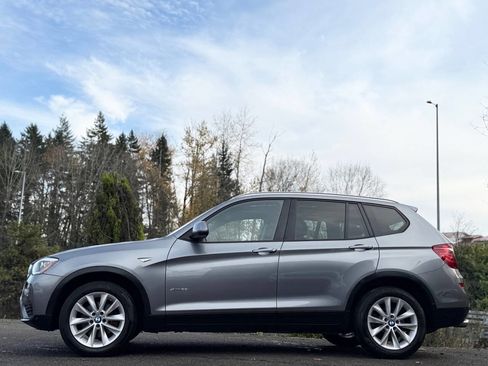 Used 2016 BMW X3 xDrive28i image 12