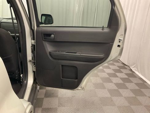 Used 2008 Ford Escape XLT image 27