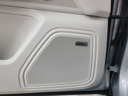 New 2025 Porsche Macan S image 20