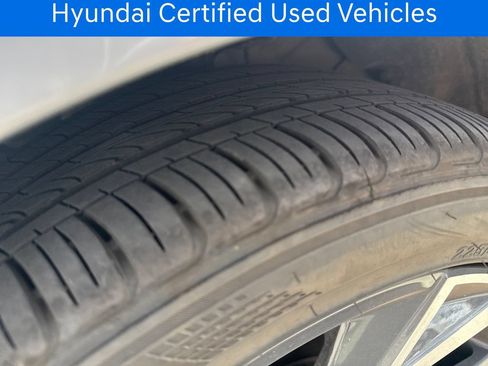 Certified 2025 Hyundai Elantra Sport FWD image 32