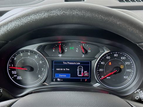 Used 2023 GMC Terrain SLE w/ Driver Convenience Package AWD/4WD image 12