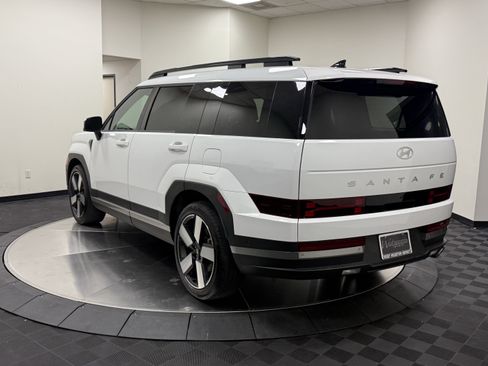 Used 2025 Hyundai Santa Fe Limited FWD image 6