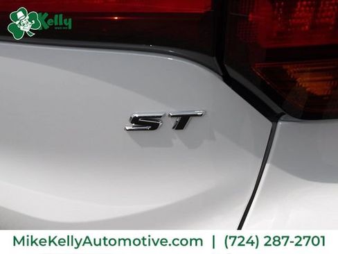 Used 2021 Buick Encore GX Essence w/ Advanced Technology Package AWD/4WD image 10