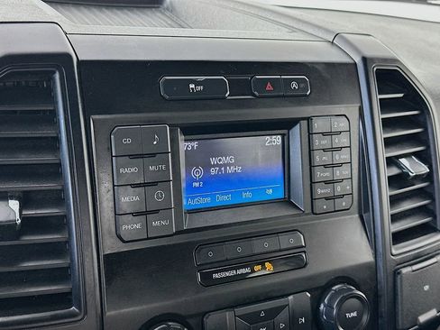 Used 2015 Ford F150 XL w/ Equipment Group 101A Mid AWD/4WD image 17