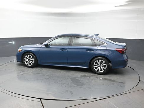 Used 2025 Honda Civic LX image 4
