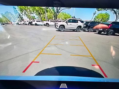 New 2026 Chevrolet Trax LT w/ Driver Confidence Package FWD image 29