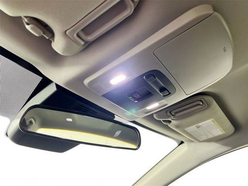 Used 2025 Toyota Camry LE image 12