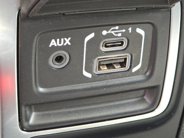 Used 2020 Jeep Wrangler Unlimited Sport AWD/4WD image 10
