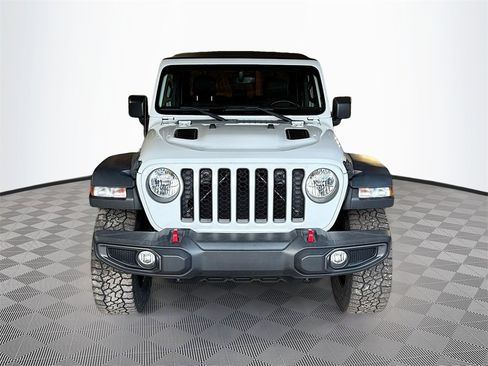 Used 2022 Jeep Gladiator Rubicon image 2