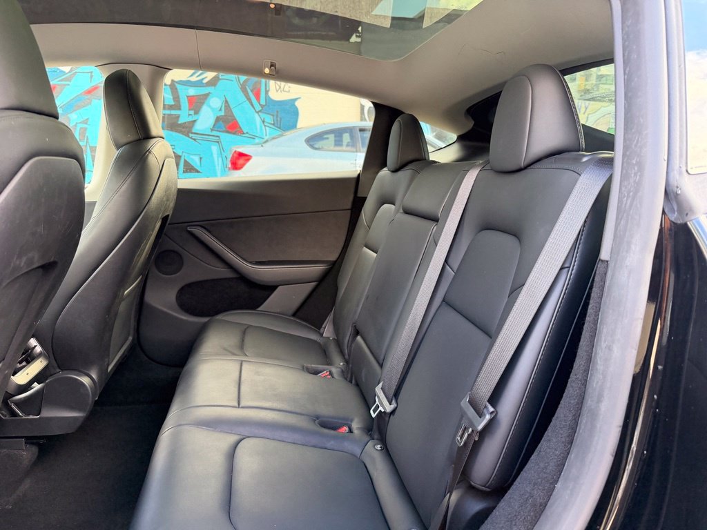 Used 2023 Tesla Model Y AWD image 10