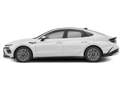 Used 2024 Hyundai Sonata Limited FWD image 3