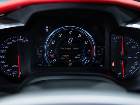 Used 2017 Chevrolet Corvette Z06 image 17